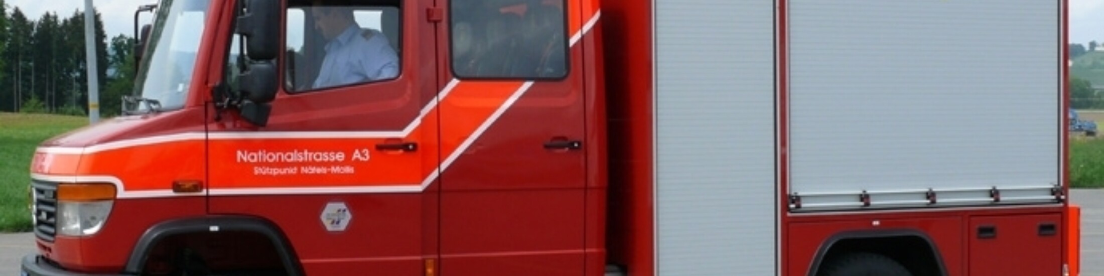 Véhicule Service du feu Näfels-Mollis Véhicule Service du feu Näfels-Mollis
