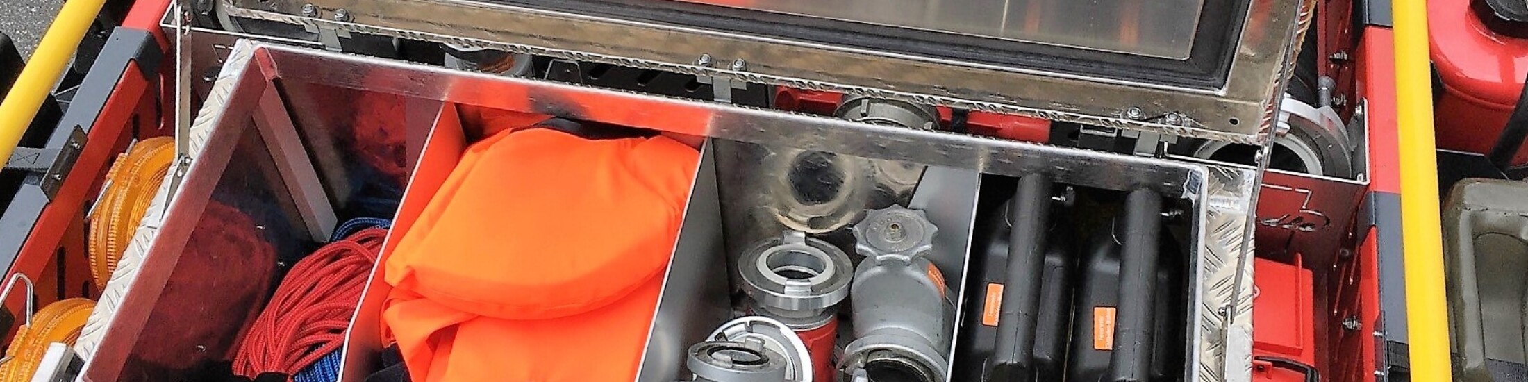 Fahrzeug Feuerwehr Entfelden Muhen AG